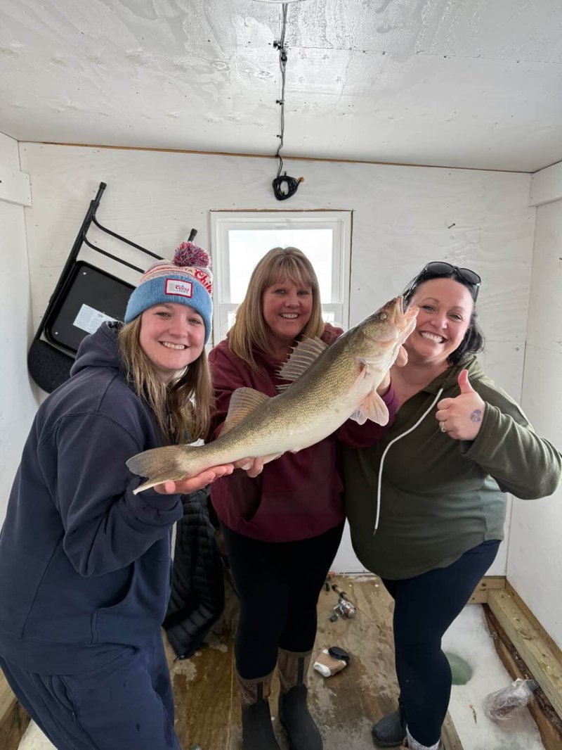 United Kigdom - ice fishing evolution gaming